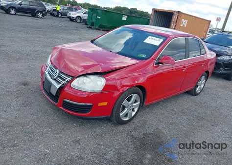2008 Volkswagen Jetta Se/Sel from USA, damaged, VIN 3VWRZ71K48M075943